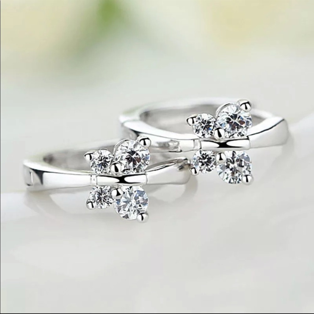 New Women’s 925 Silver Cute Butterfly Earrings - Picture 2 of 5